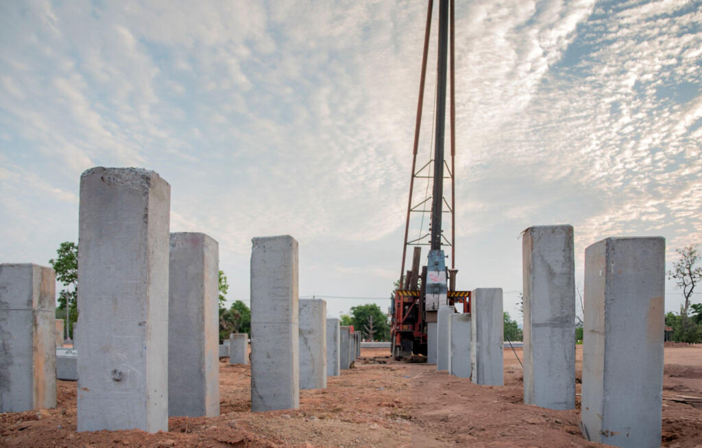 Pressed Concrete Pilings Floresville, TX